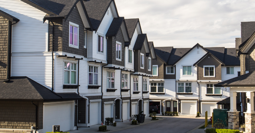 middle class housing townhomes